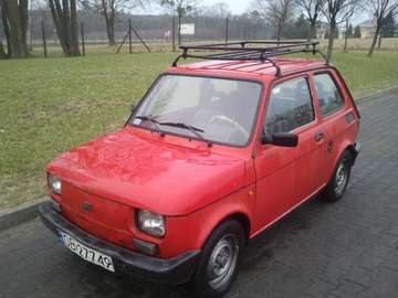 Fiat 126p car jigsaw puzzle online