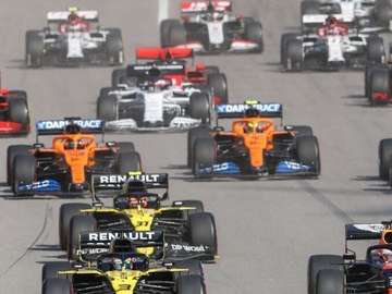 IT'S RACE WEEK jigsaw puzzle online